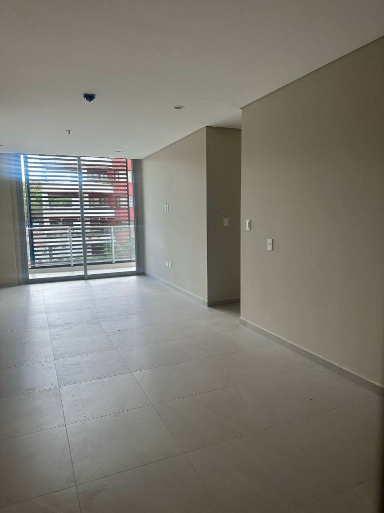 ALQUILO DEPTO. DE 3 HABS. EN EL EDIFICIO AZURE — foto 2
