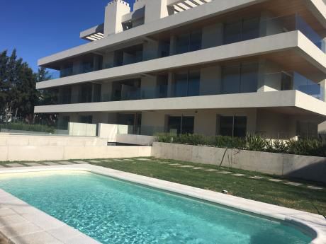 Apartamento Venta 3 Dormitorios En Carrasco