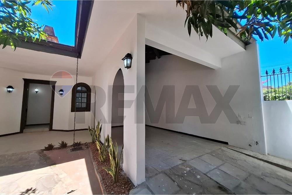 Casa en alquiler en Obrero