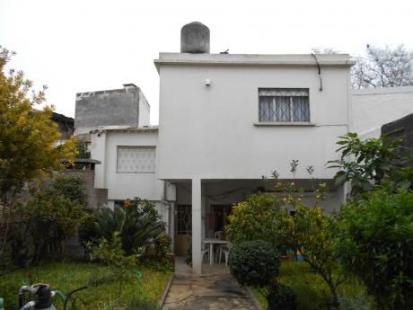 Linda Casa En 2 Plantas!!! Millán Y Viladerbó