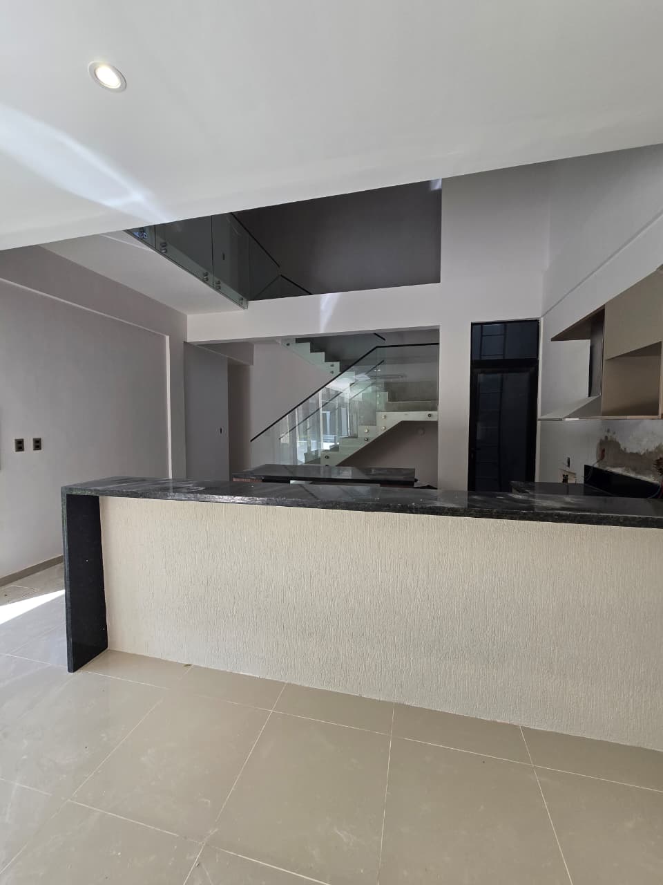 VENDO RESIDENCIA A ESTRENAR EN SAN BERNARDINO — foto 3