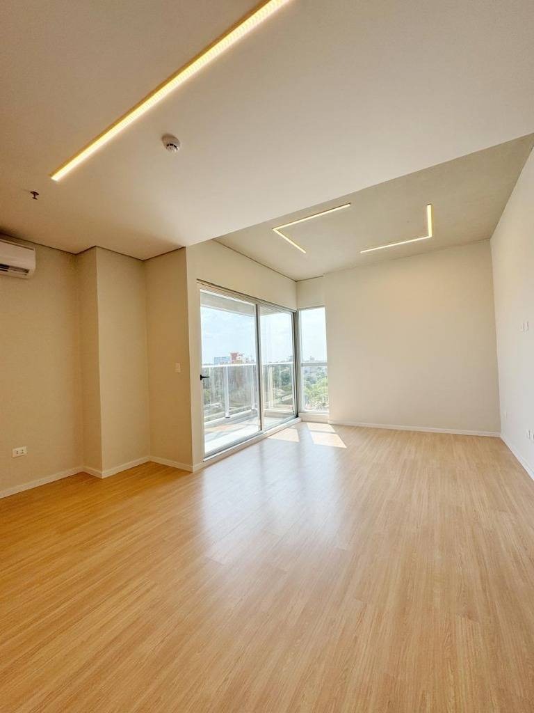 EN VENTA DEPARTAMENTO EN EL EDIFICIO  EN PETRA TOWER, ASUNCION — foto 2