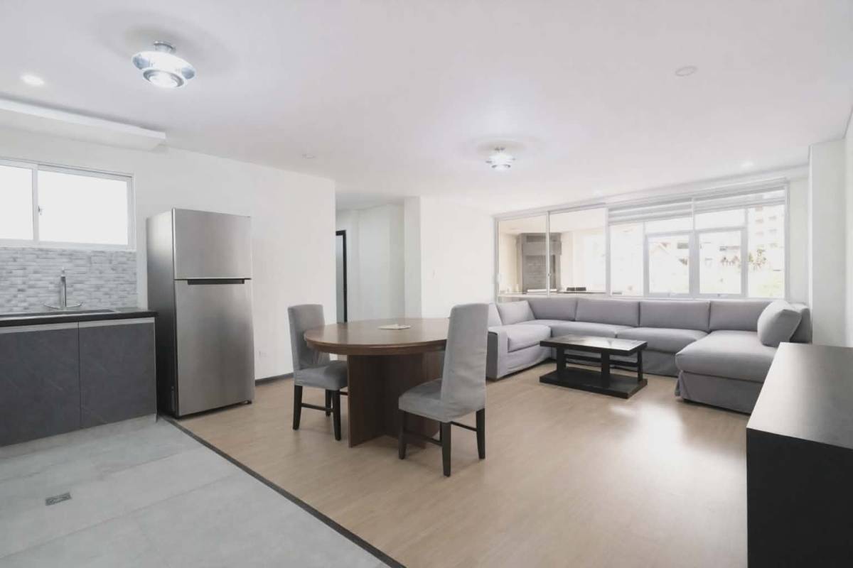 Departamento en venta en Los Pinos