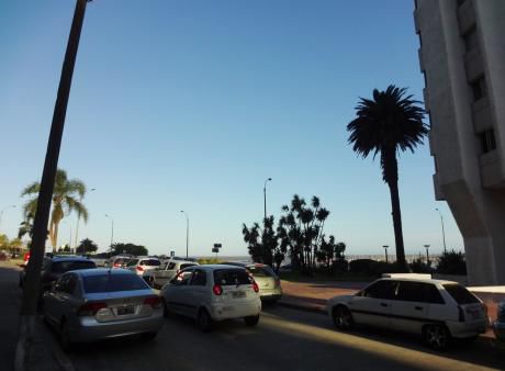 Arturo Prat Y Rambla, Con Patio Y Parrillero, Garaje Fijo