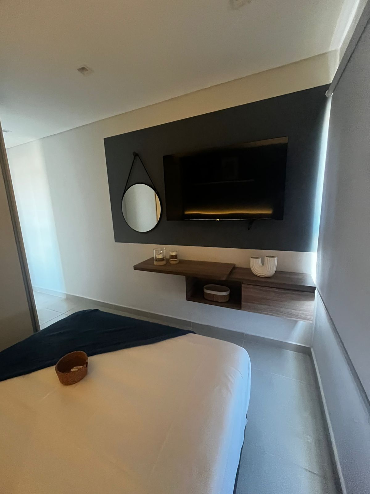 ALQUILO MONOAMBIENTE EN ED. CORAR MOLAS TOWER — foto 2