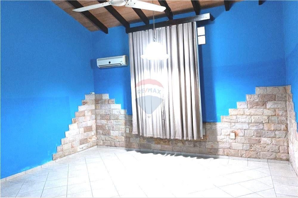 Oportunidad de Inversión en Esquina – Luque, Cuarto Barrio — foto 3