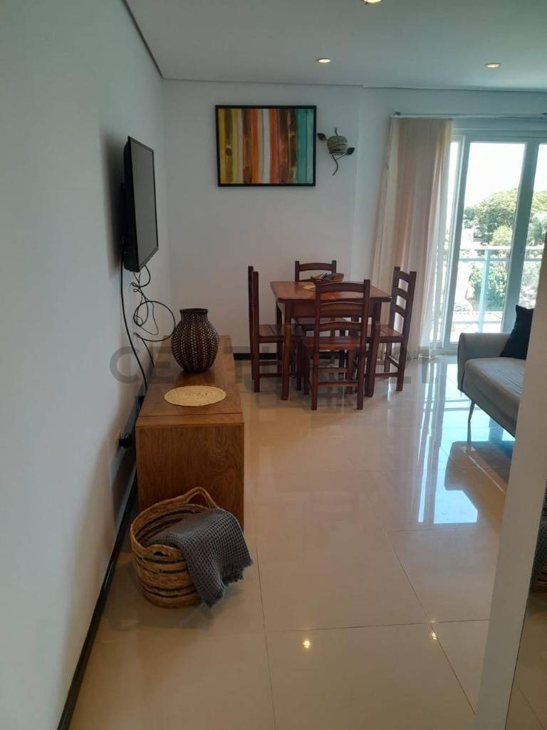Alquiler departamento en Barrio Lomas Amoblado — foto 3