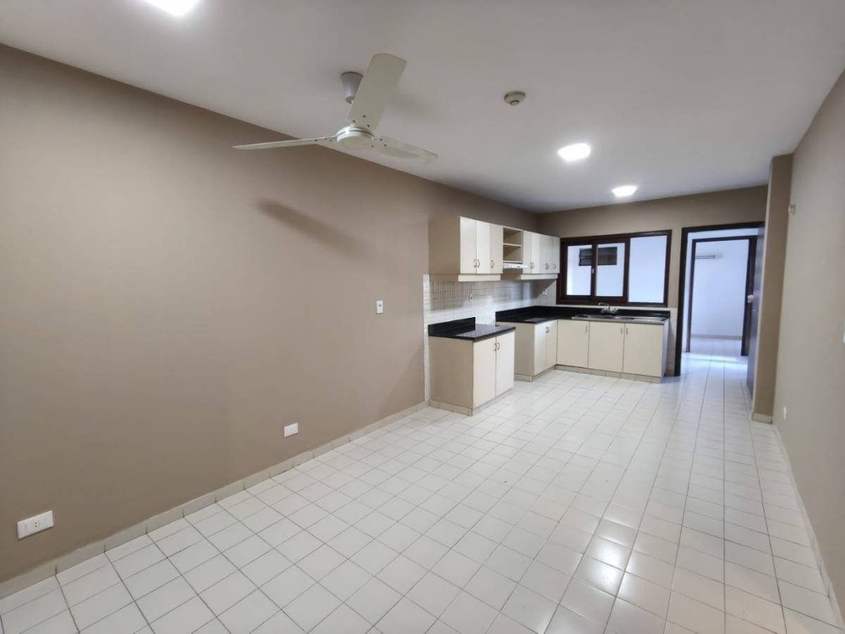 En alquiler departamento de 3 dormitorios + área de servicio — foto 3