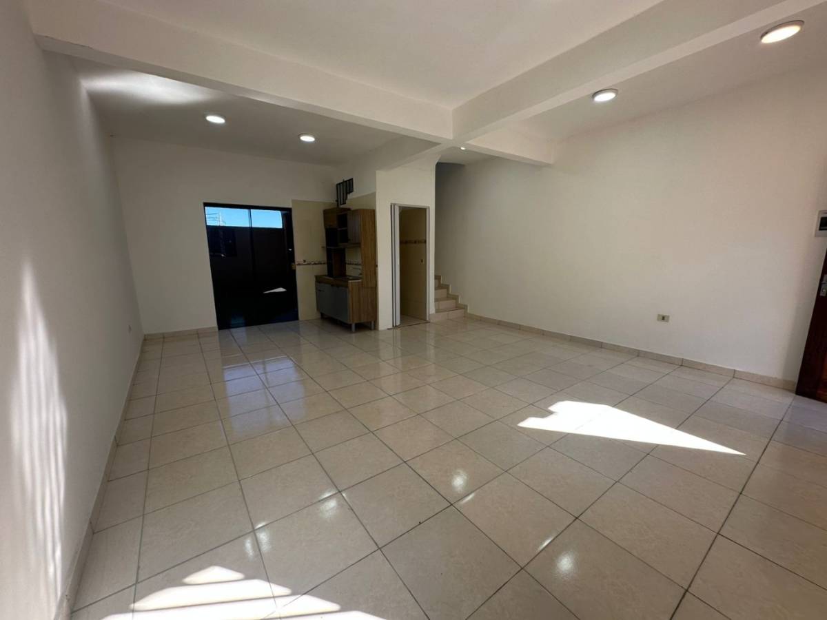 ALQUILO DUPLEX DE 2 HABITACIONES, BARRIO SAN CARLOS, ÑEMBY — foto 3