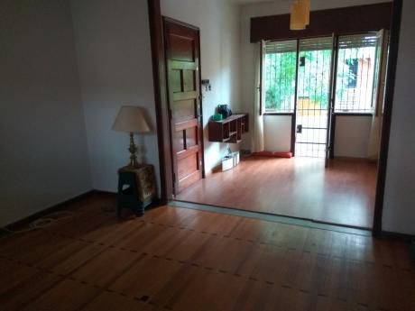 Alquiler Apartamento, Pocitos, Dos Dormitorios, Dos Baños,patio , Parrillero