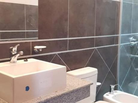 Vendo Duplex En Ykua Sati!! 1.260.000.000gs