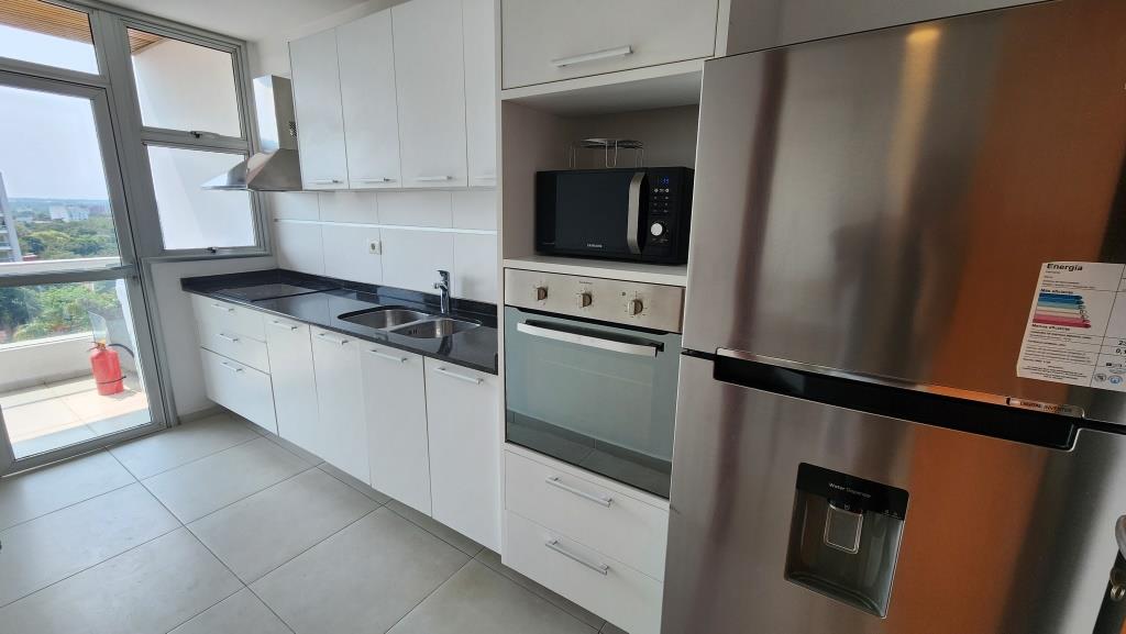 Alquilo dpto amoblado de 2 hab en Suite, Zona Aviadores del Chaco / Molas Lopez. — foto 3