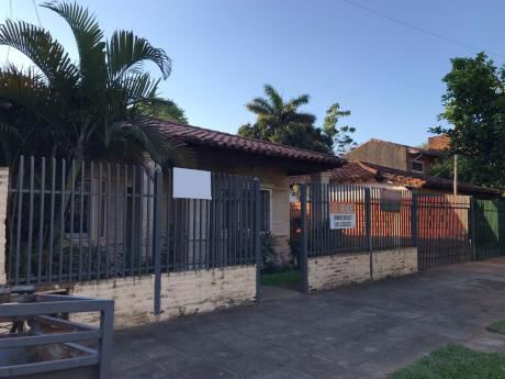 Casa En 4° Barrio De Luque
