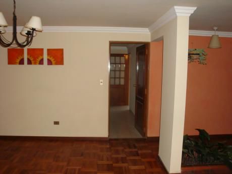 Hermosa Casa En Alquiler $us480.- !!