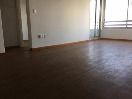 Estrene En Cordón!! 2 Dorm Con Garaje. Consulte!!