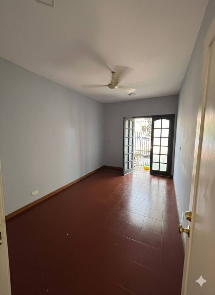 EN ALQUILER RESIDENCIA PALMA LOMA LUQUE — foto 3