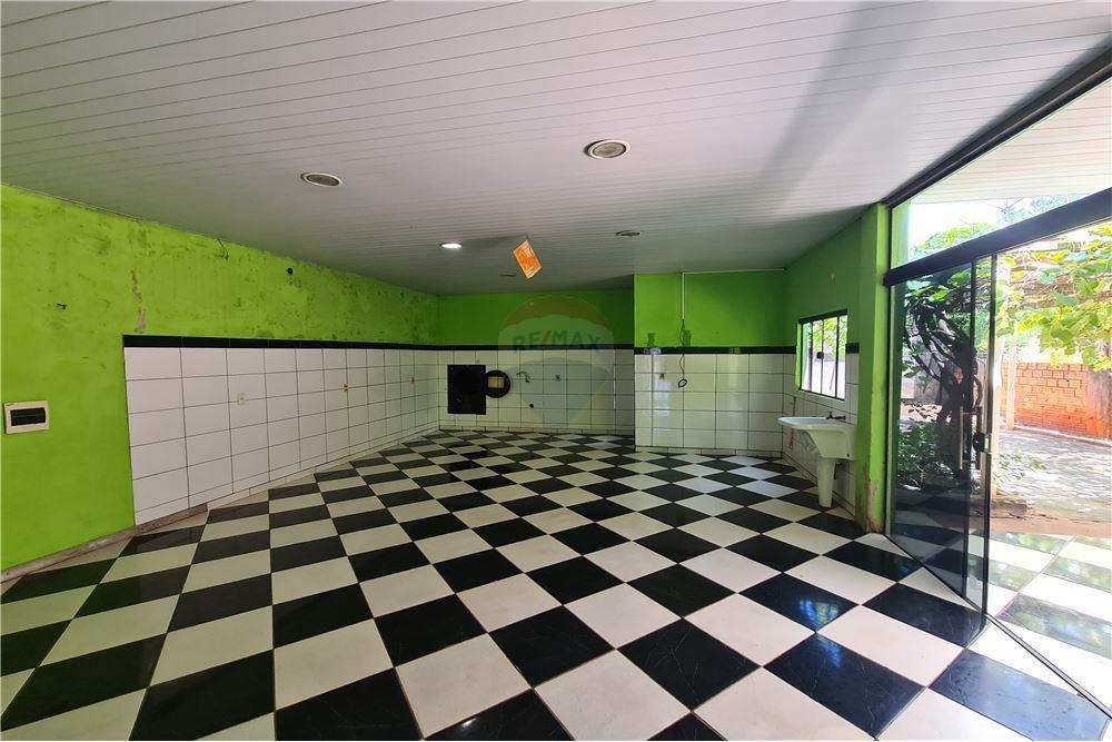 VENDO AMPLIA CASA EN SALTO DEL GUAIRA, CANINDEYU — foto 3