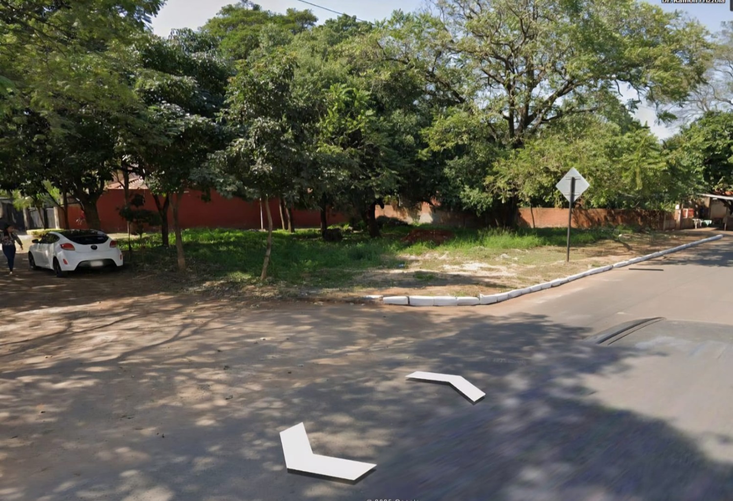 Oprtunidad Unica!!! Lote De 720 M2 En Esquina Para Alquiler En San Lorenzo! — foto 2