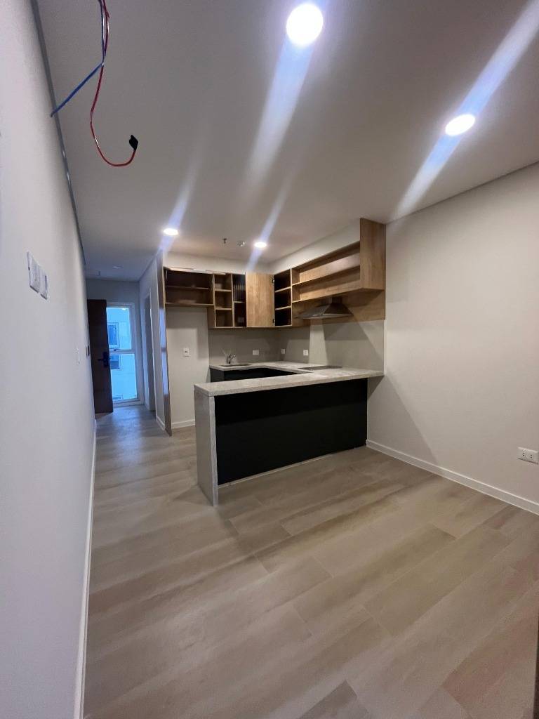 Vendo Departamento en Edificio HOUZE a 50m del Shopping del Sol — foto 2