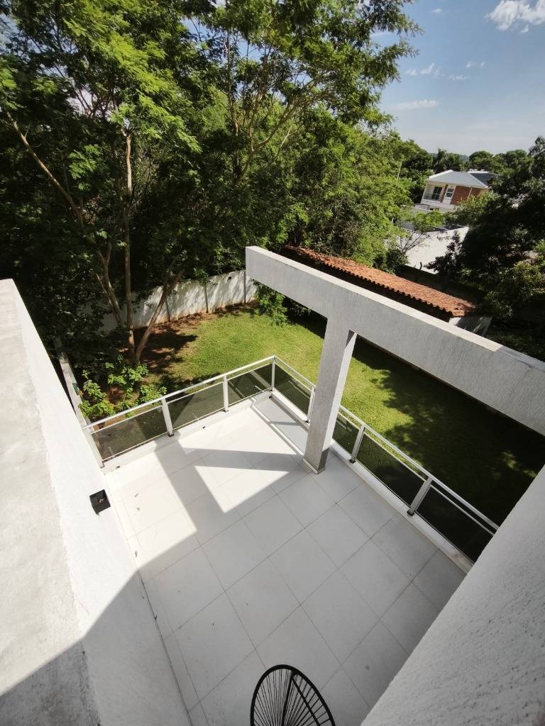 ALQUILO CASA EN BARRIO CERRADO – ZONA AEROPUERTO — foto 3