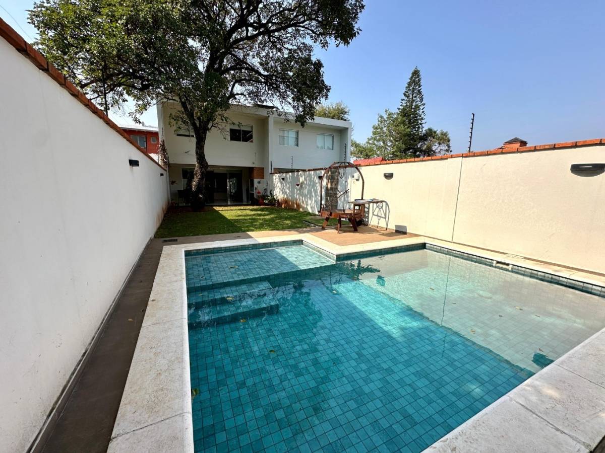 DUPLEX AMOBLADO EN BARRIO LOS LAURELES — foto 3