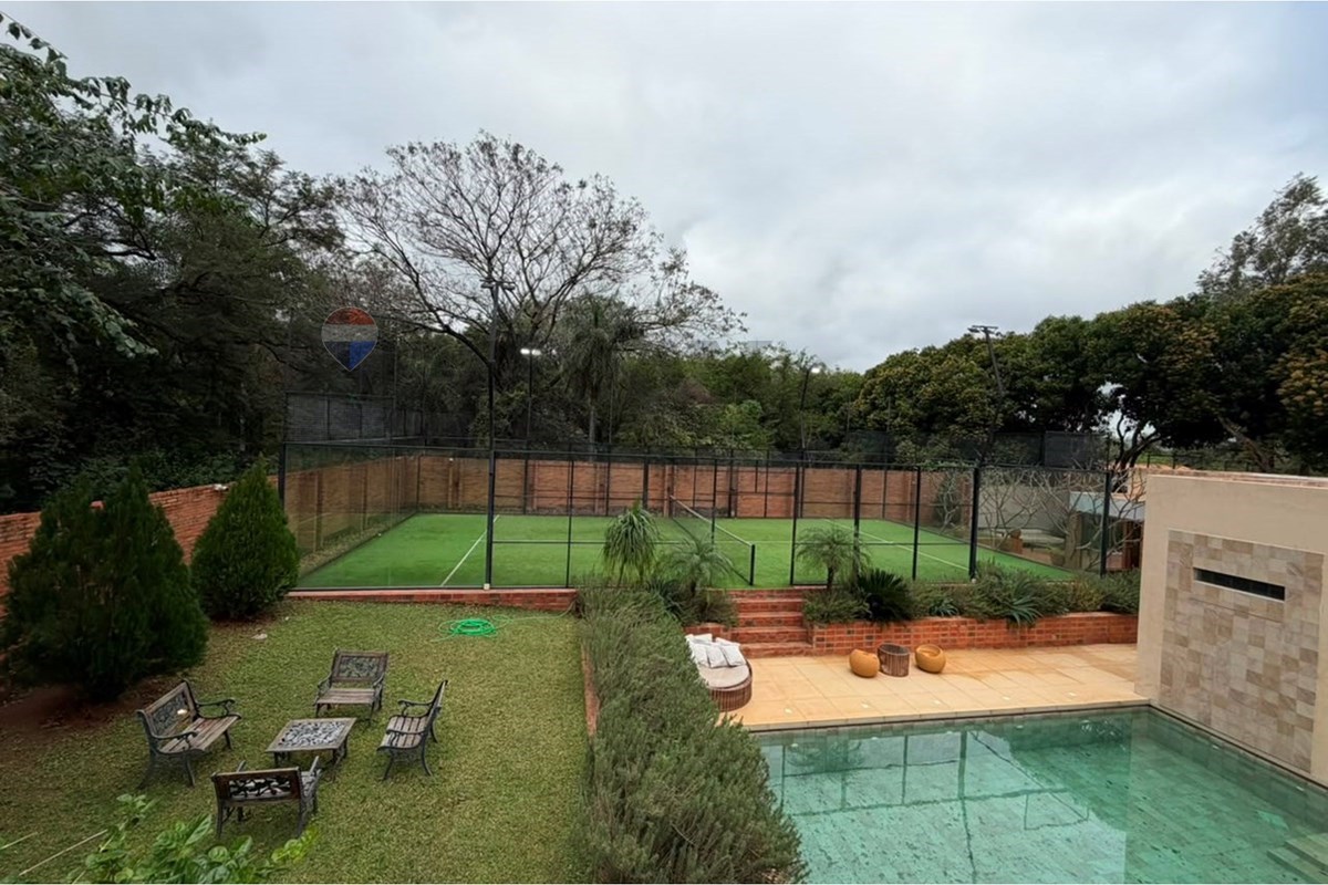 Chalet - Venta - San Bernardino, Cordillera, Paraguay — foto 2