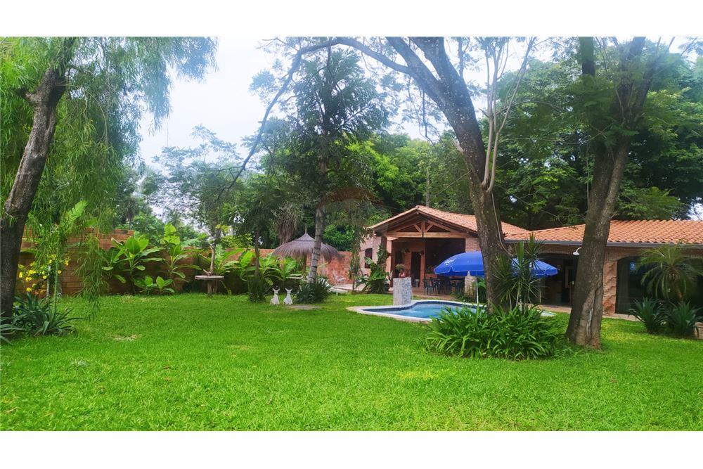 ALQUILO CASA CON PISCINA-AMOBLADA- ITAUGUA — foto 2
