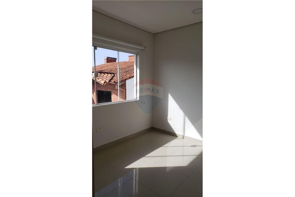 ALQUILO HERMOSO DUPLEX MODERNO EN SAN JORGE — foto 3
