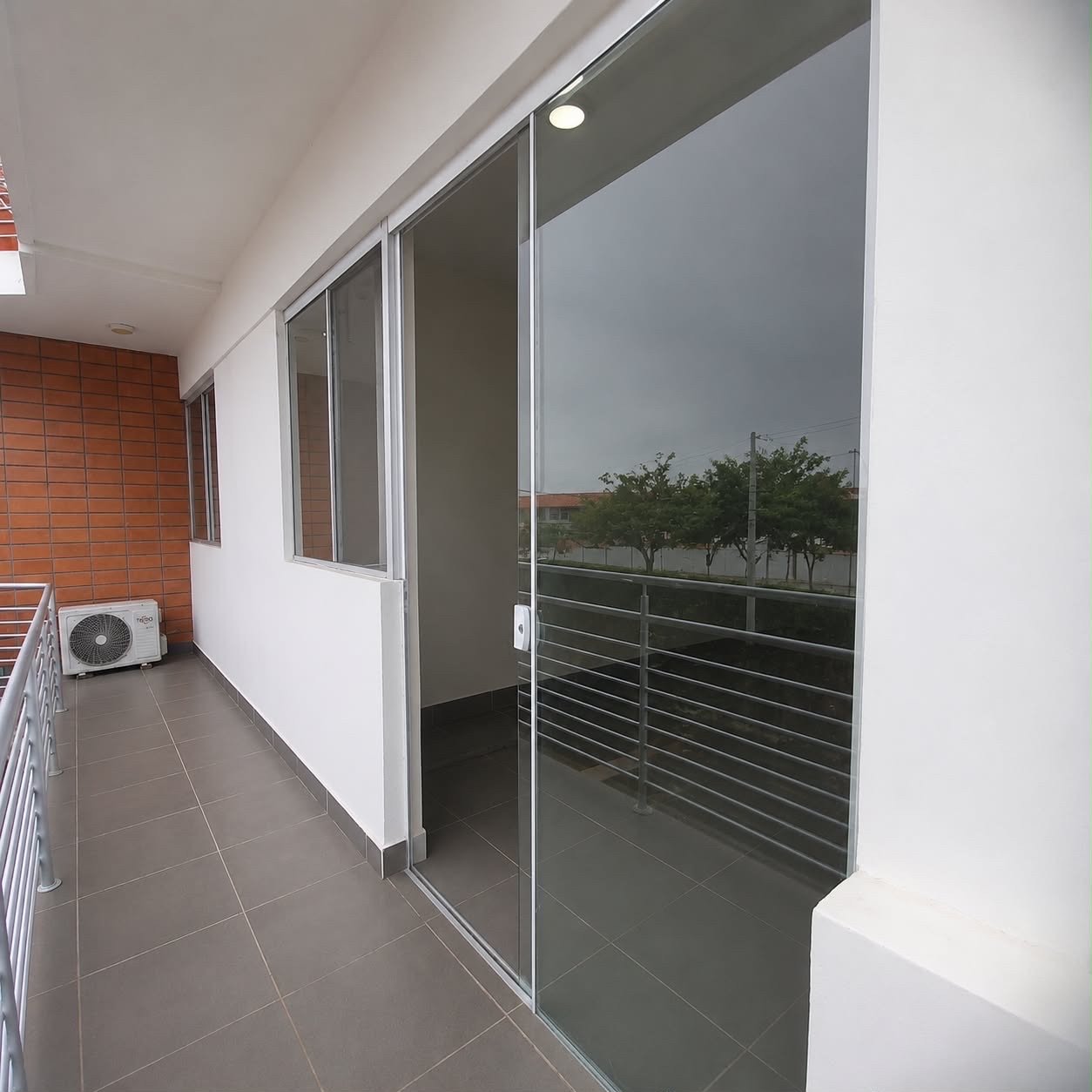 Alquiler Depto 1 Dormitorio con Cochera - Zona Plaza Moiety — Foto 1