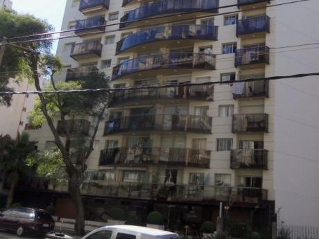 Apartamento Con Mobiliario Completo - Para Diplomaticos O Contratados.