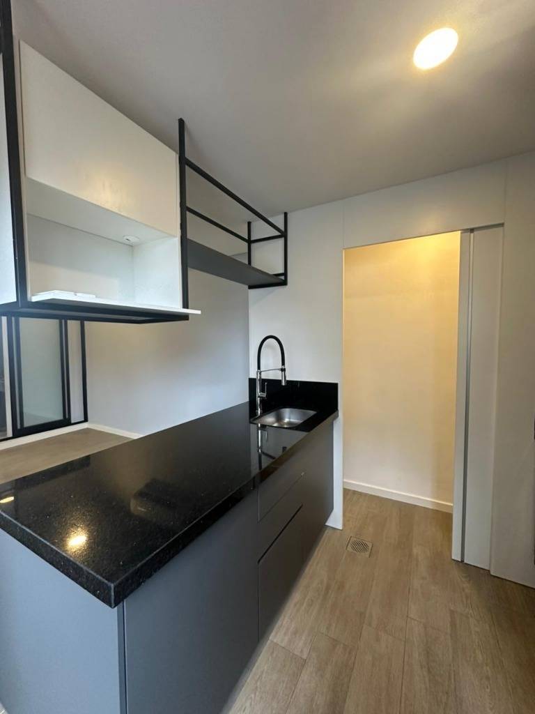 Departamento de 1 dormitorio con cochera en Mío Home Villa Morra — foto 2