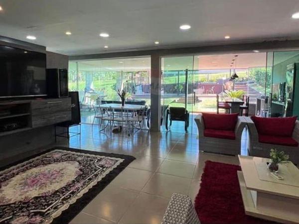CASA EN CIUDAD DEL ESTE, A LA VENTA — foto 2