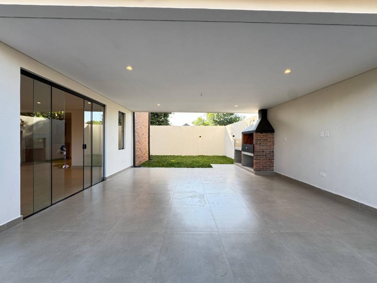 VENDO DUPLEX A ESTRENAR - CUARTO BARRIO LUQUE — foto 2