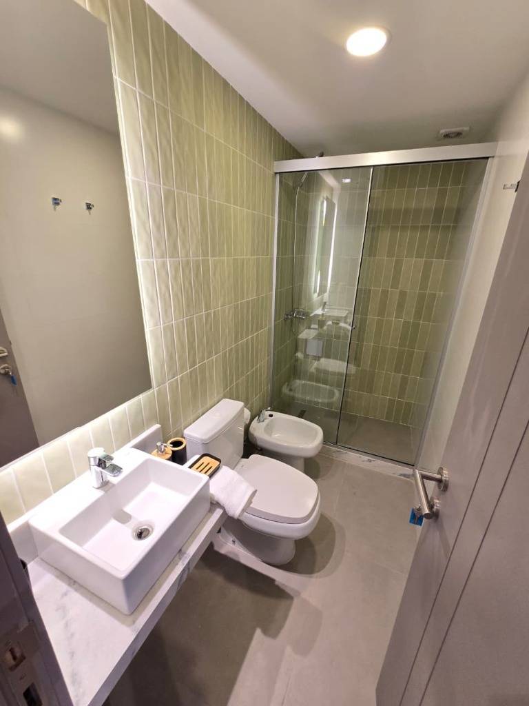 SE ALQUILA HERMOSO DEPARTAMENTO AMOBLADO -1 DORMITORIO — foto 2