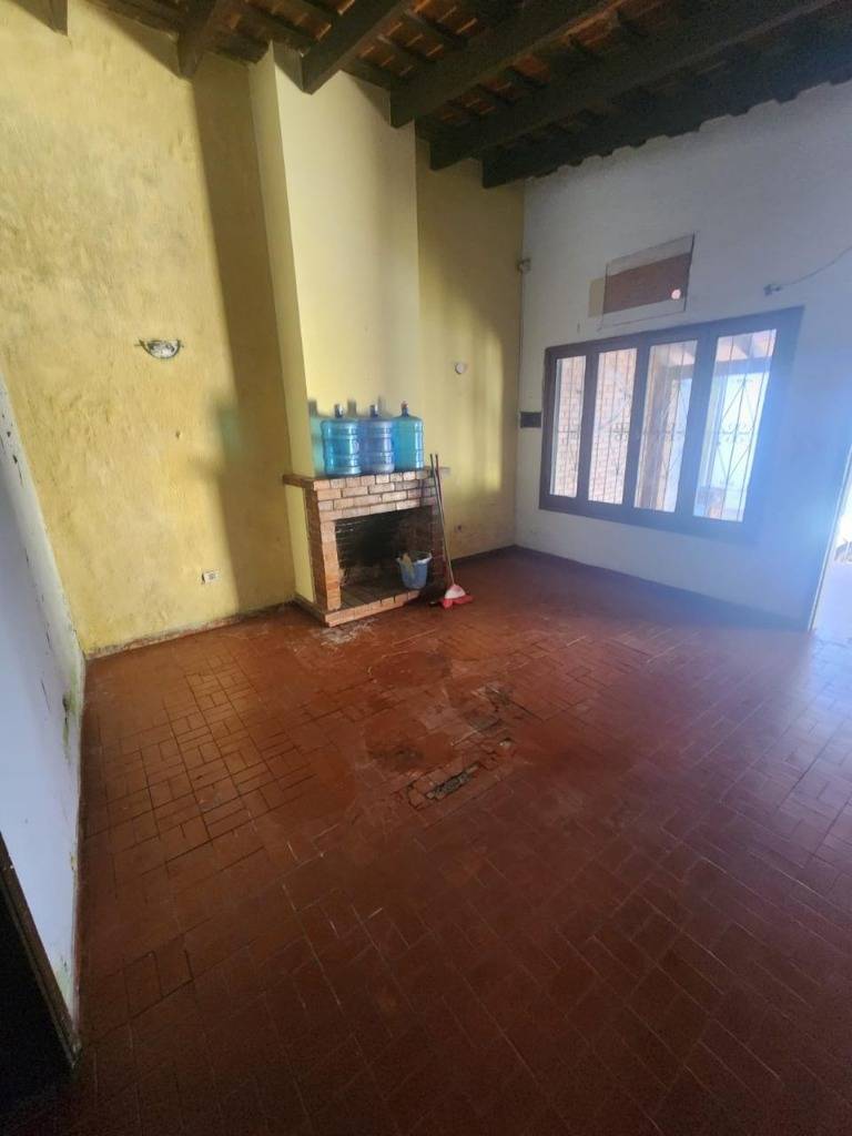 VENDO CASA PARA REFACCIONAR O DEMOLER – CENTRO DE ASUNCIÓN (BARRIO SAN ROQUE) — foto 3