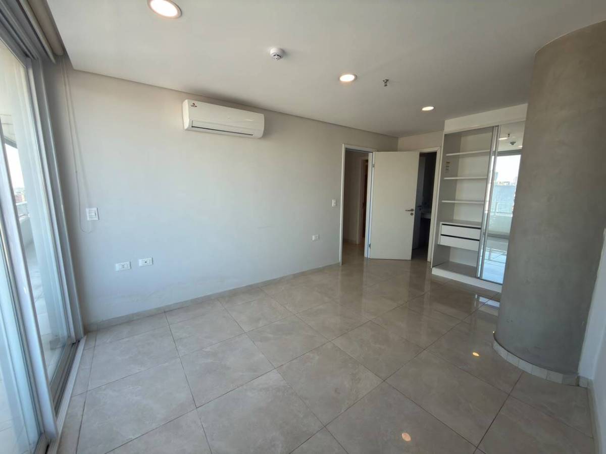 EXCLUSIVO DEPARTAMENTO EN ALQUILER - EDIFICIO ÁNCORA — foto 3