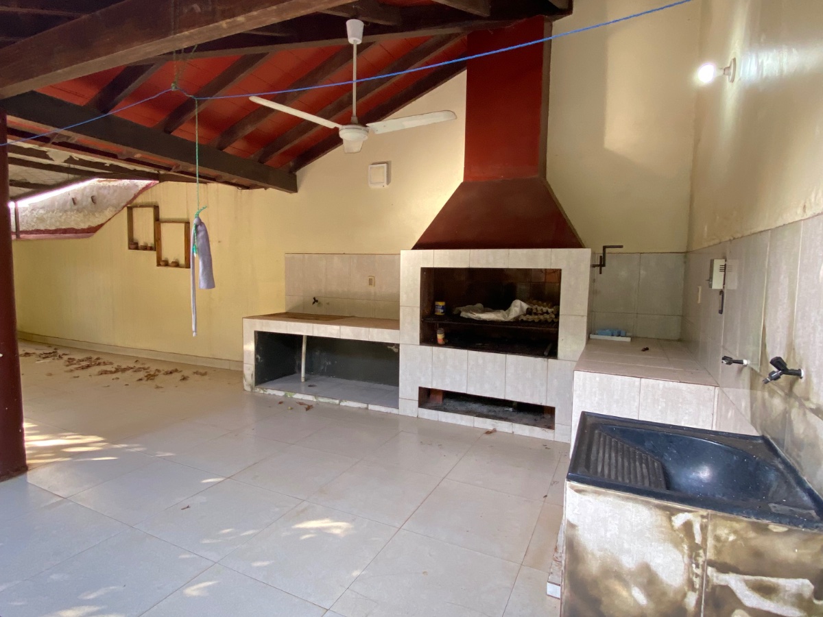 VENDO CASA EN LUQUE YKUA DURÉ — foto 3