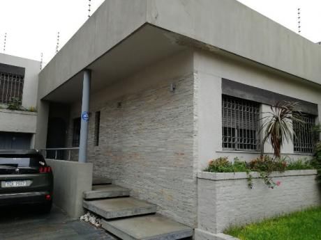 Excelente Diseño Moderno, Muy Buena Calidad Constructiva, Fondo, Barbacoa!
