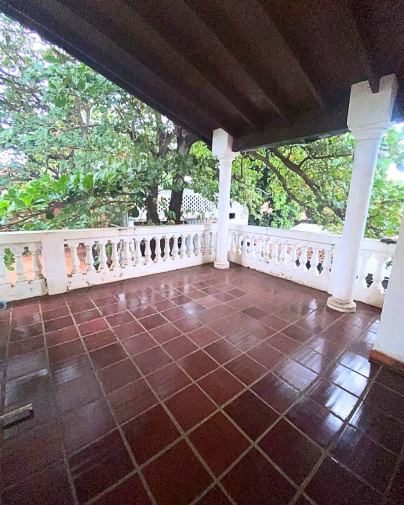 ¡EN VENTA AMPLIA PROPIEDAD EN BARRIO VISTA ALEGRE-ASUNCIÓN! — foto 2