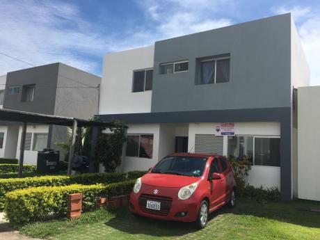 Casa En Venta En Condominio Asai 1