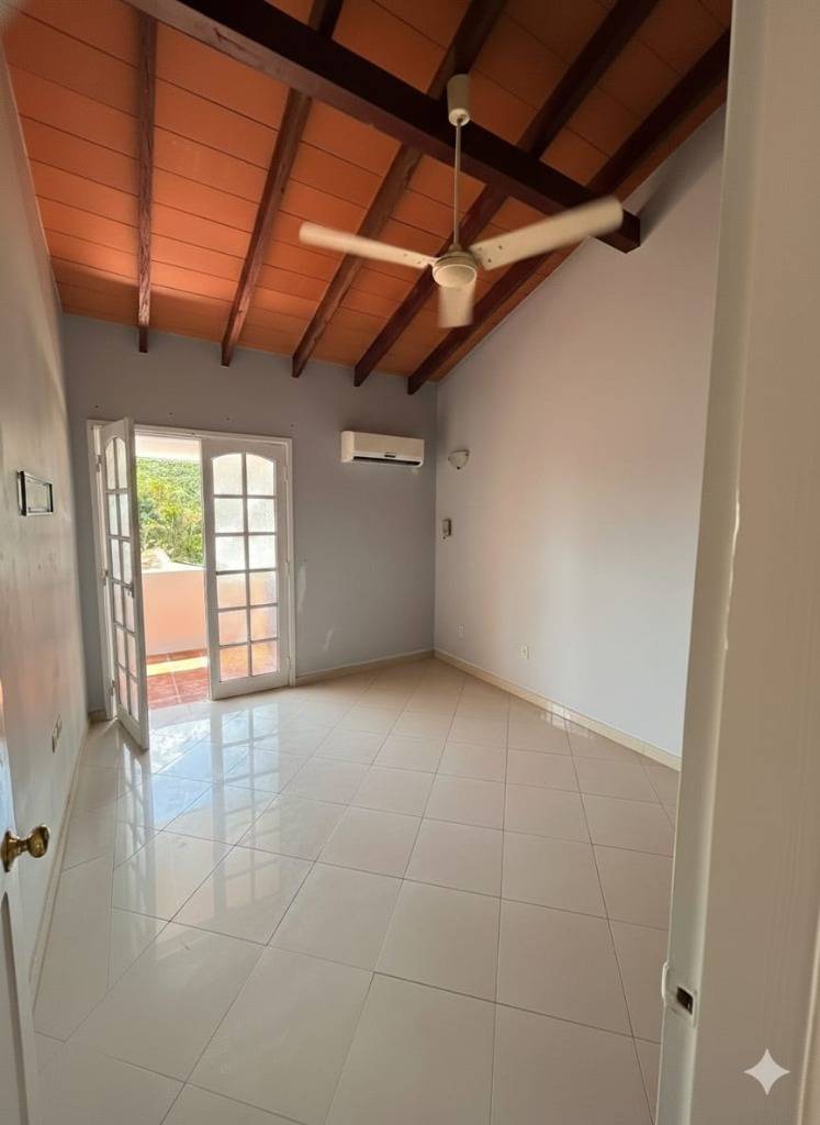 ALQUILO CASA LUJOSA EN PALMANOVA LUQUE — foto 2
