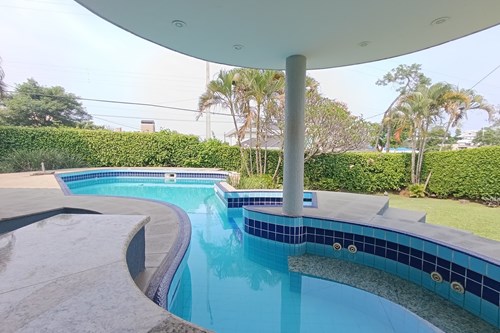 VENDO CASA  PARANA COUNTRY CLUB — foto 3