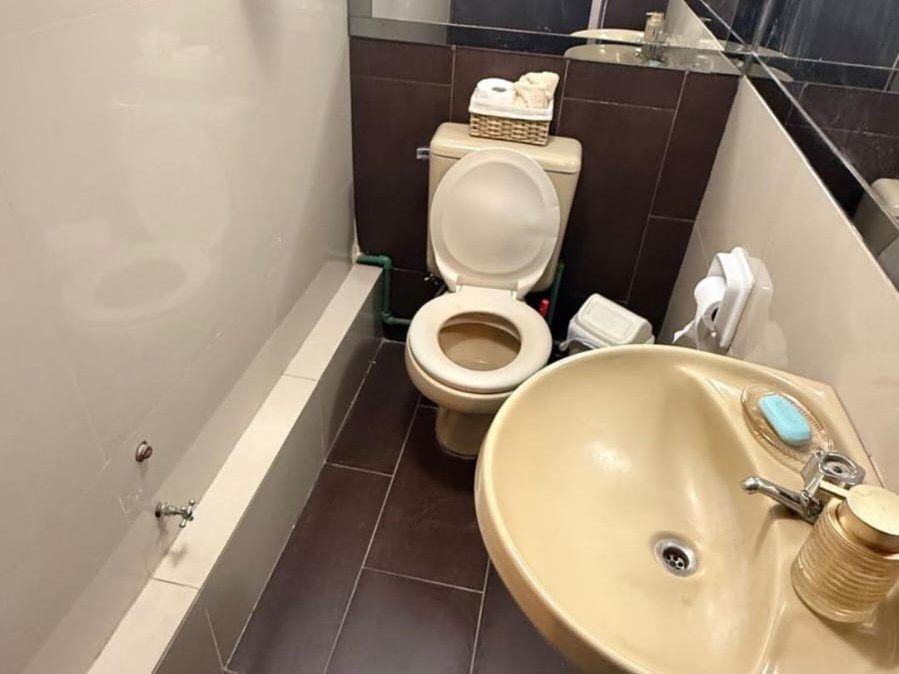 ALQUILO OFICINA EN BARRIO HERRERA — foto 3