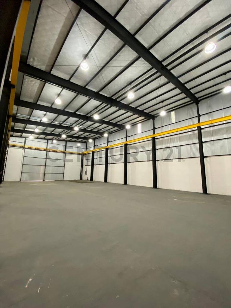 Venta de Depósito / Tinglado en Mariano Roque Alonso, Central — foto 2