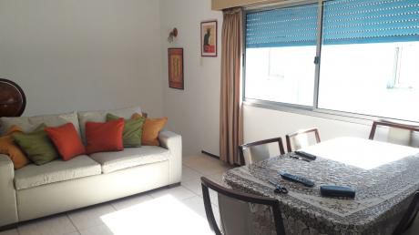 Casablanca - Apto. Por Corredor, Impecable