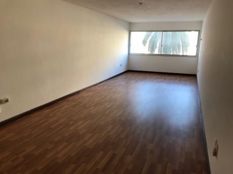 Alquiler Apto Centro