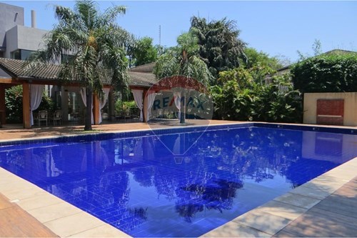 Alquilo Residencia en Botánica 3 Asunción Bº San Jorge — foto 2