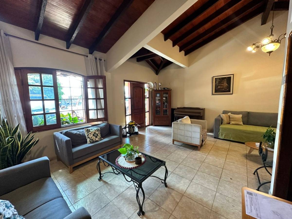 ALQUILO CASA PARA OFICINA O VIVIENDA DETRAS DEL SH. MULTIPLAZA — foto 3