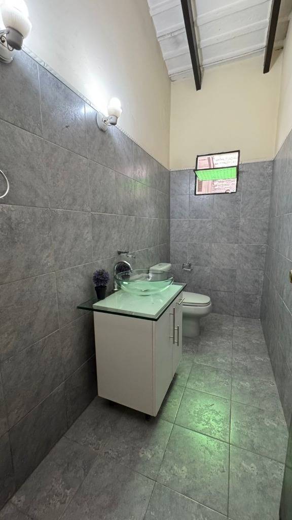 Casa 3 dorm. en Ba. Aeropuerto | Ytay — foto 2