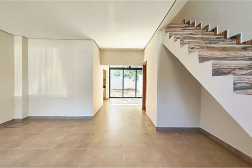 VENDO DÚPLEX A ESTRENAR EN BARRIO ITÁ ENRAMADA!! — foto 3